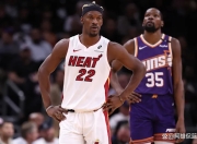 28圈-包含杜兰特回归赛场，精彩发挥首场状态亮眼，勇士观众沸腾！的词条