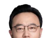 28圈-武汉三镇迎国王杯关键赛；最后时刻止住颓势；值得警惕；医务组通报恢复(武汉三镇足球队老板陈华子)