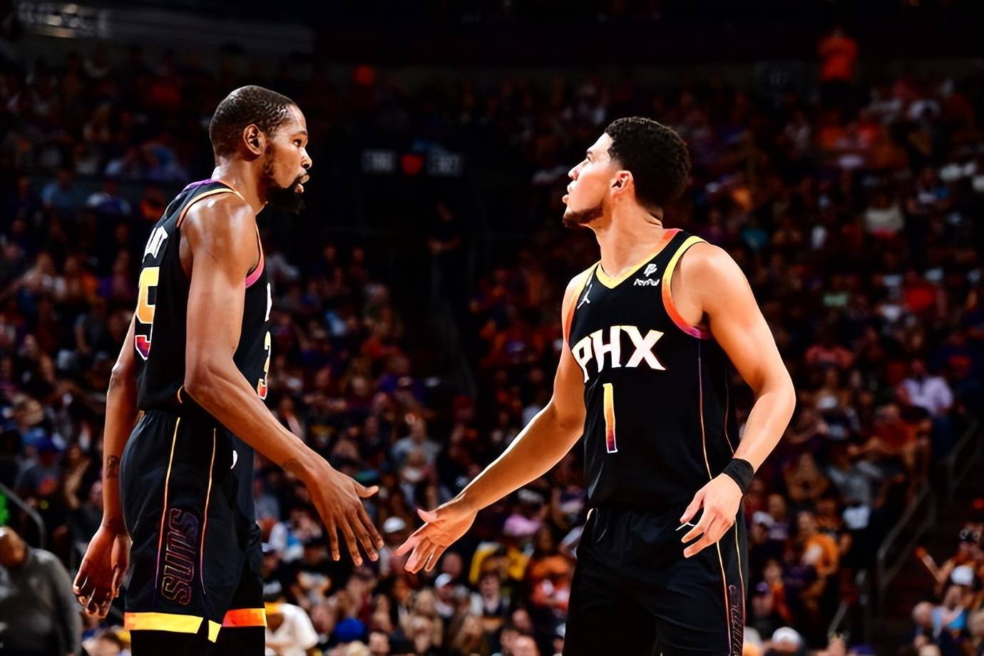 里程碑夜!南特火线驰援;NBA常规赛训练课后刷纪录;信心回归;团队化学反应显著 里程碑夜!南特火线驰援;NBA常规赛训练课后刷纪录;信心回归;团队化学反应显著