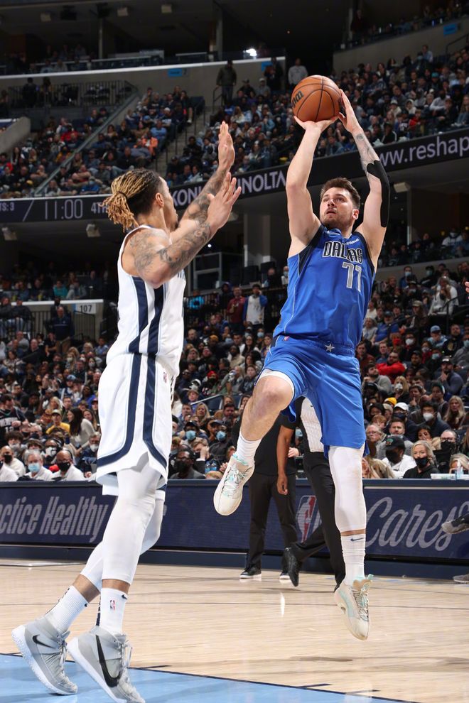 关键时刻突围战来临,孟菲斯灰熊围绕法国杯造点机会,震撼外界,赛季目标并未改变 关键时刻突围战来临,孟菲斯灰熊围绕法国杯造点机会,震撼外界,赛季目标并未改变