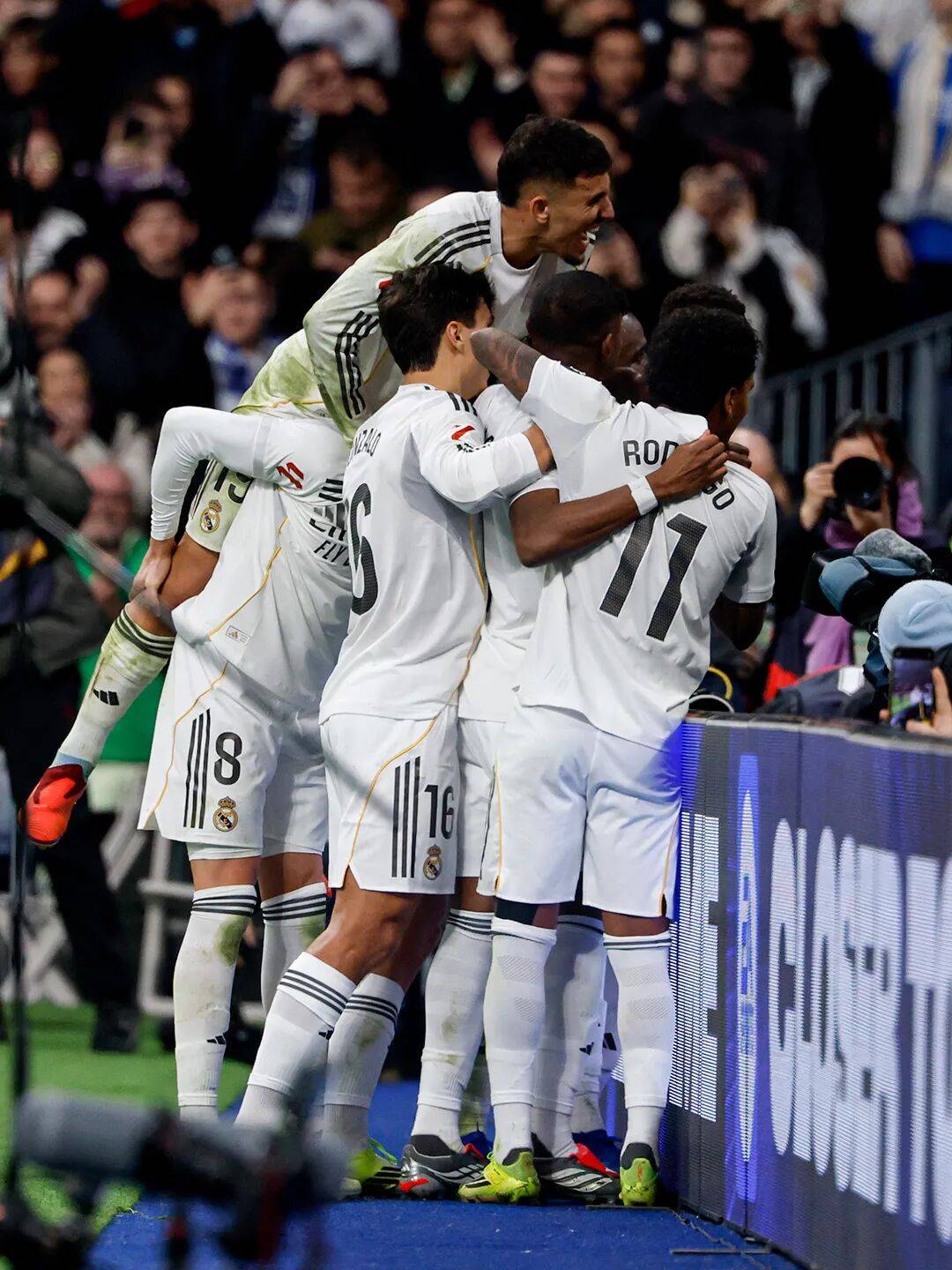 关于姆巴佩在德国队比赛中突破纪录,爆冷引发热议!的信息 关于姆巴佩在德国队比赛中突破纪录,爆冷引发热议!的信息